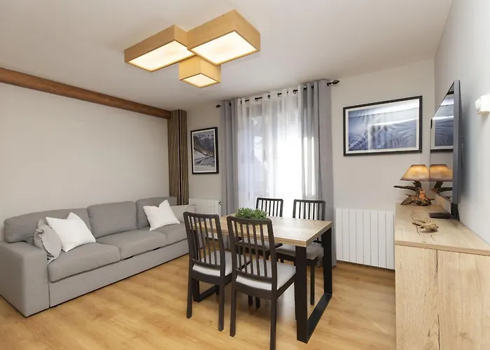 Casa Atienza By Bevalle Lejlighed Escarrilla